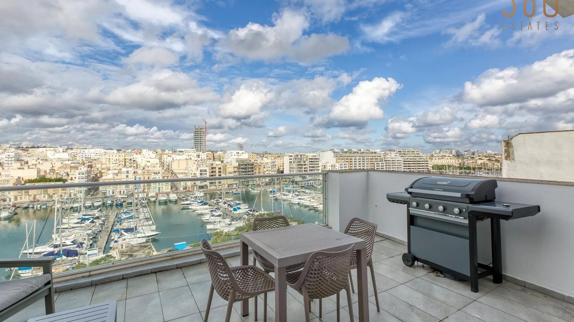 Beautiful Seafront Home With Private Balcony & Bbq By 360 Estates Pietà