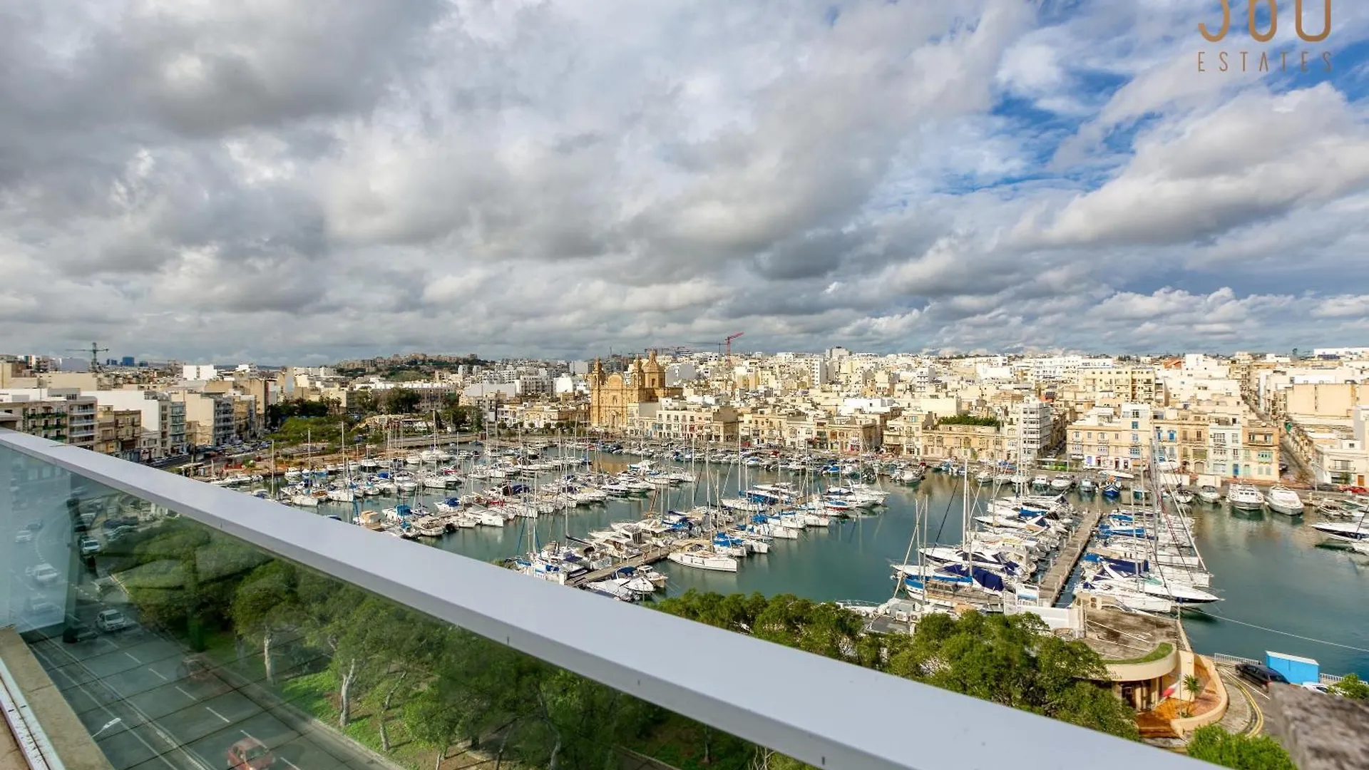 Beautiful Seafront Home With Private Balcony & Bbq By 360 Estates Pietà Malta